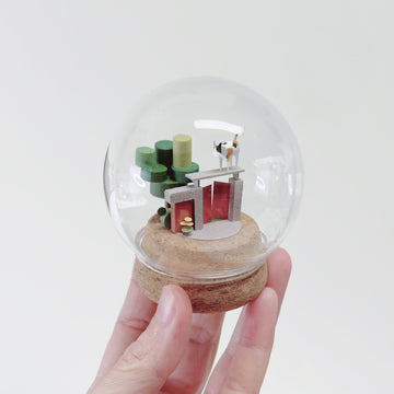 微縮動物場景｜紅牆巡邏貓咪