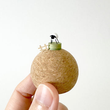 可愛動物｜黑臉綿羊